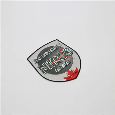 Silikonowe logo stosowane na gorąco używane w markach odzieży